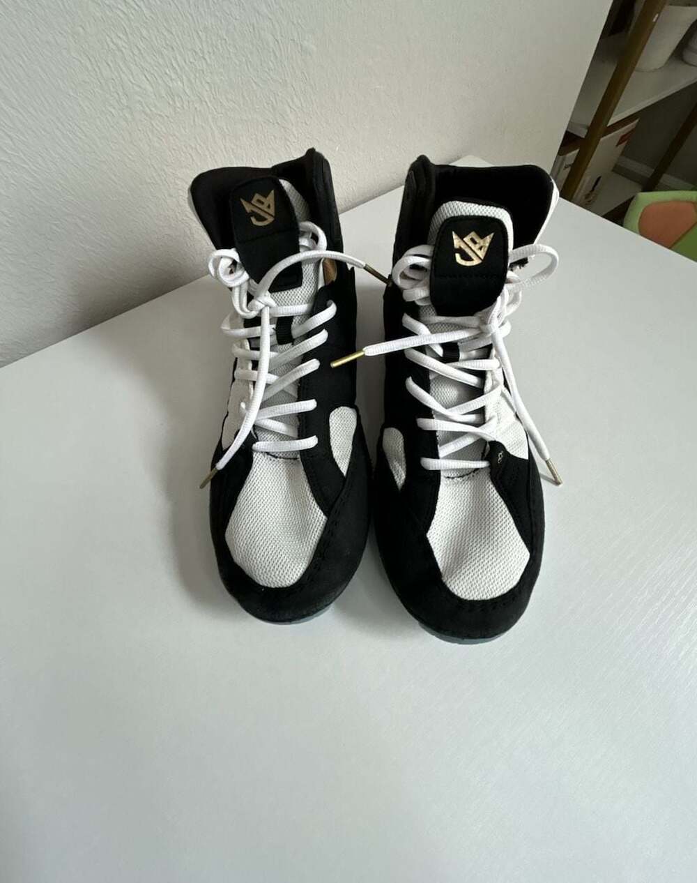 RUDIS JB1 'All I See Is Gold' Jordan Burroughs Wrestling Shoes, Black/White 9.5
